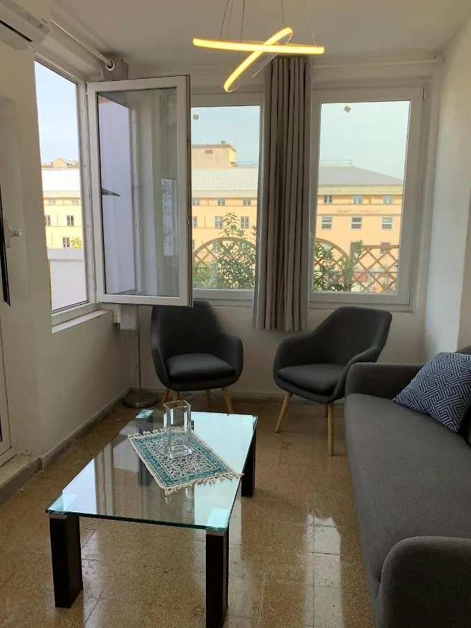 Tristar Family Home Rome 0*,